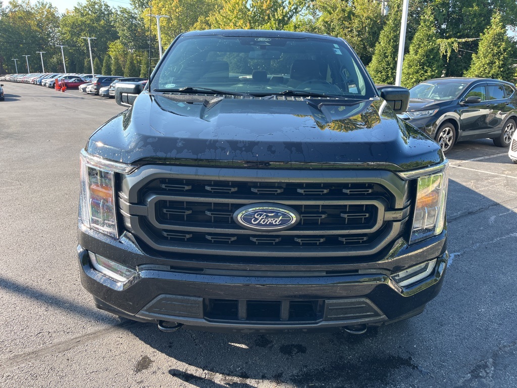 2022 Ford F-150 XLT photo 8