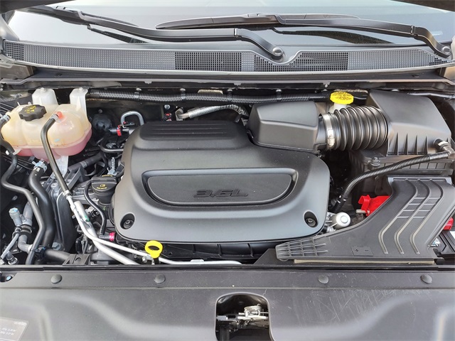 2023 Chrysler Pacifica Touring L photo 31