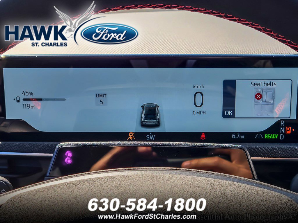 2025 FORD MUSTANG MACH-E - Image 12