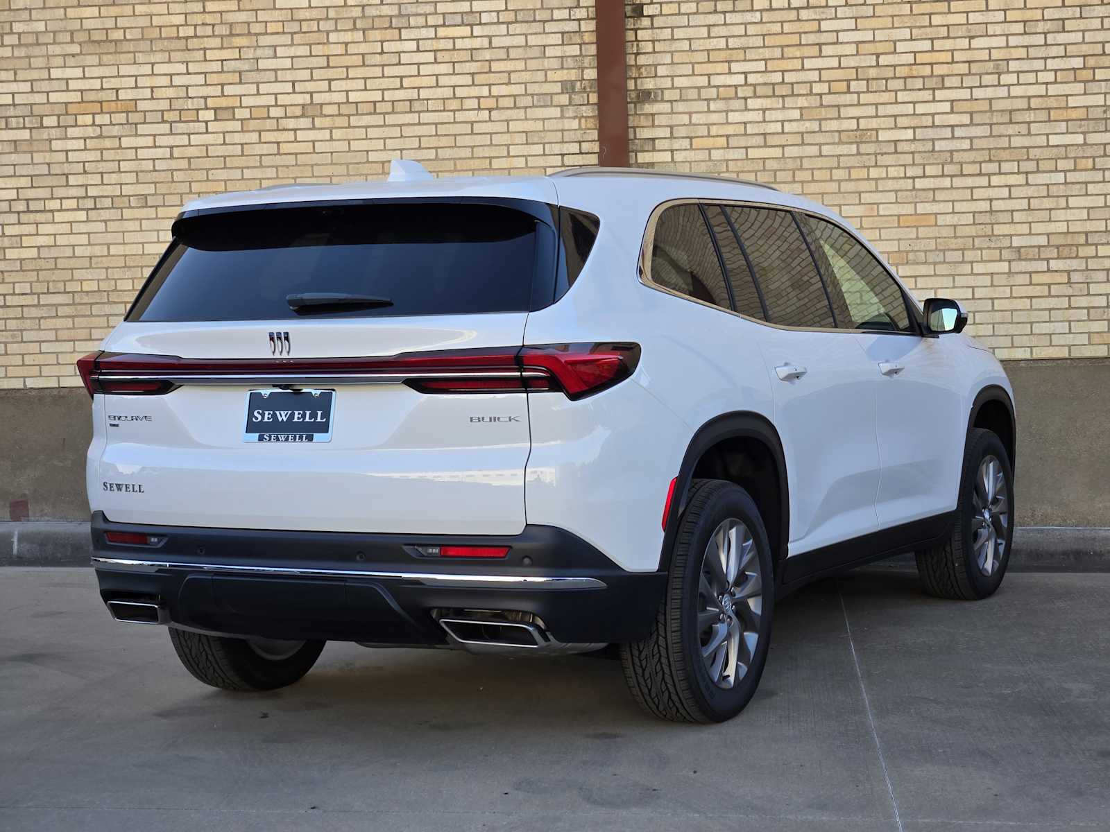 2026 Buick Enclave Preferred photo 3