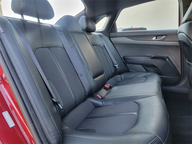 2022 Kia K5 GT-Line photo 18