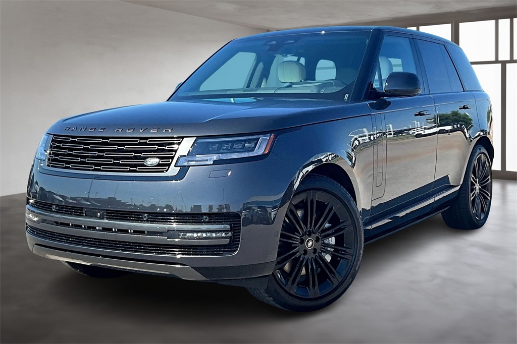 2025 Land Rover Range Rover SE's photo