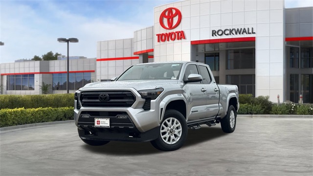 2025 Toyota Tacoma SR5's photo