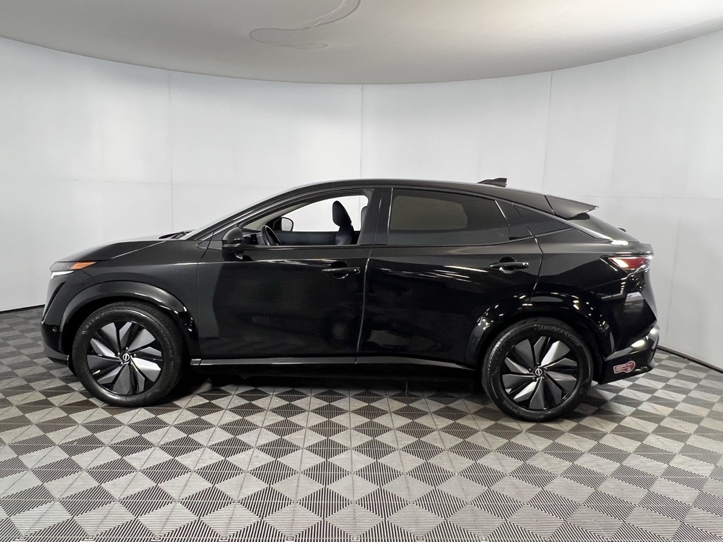 2023 Nissan ARIYA Platinum e-4ORCE photo 3