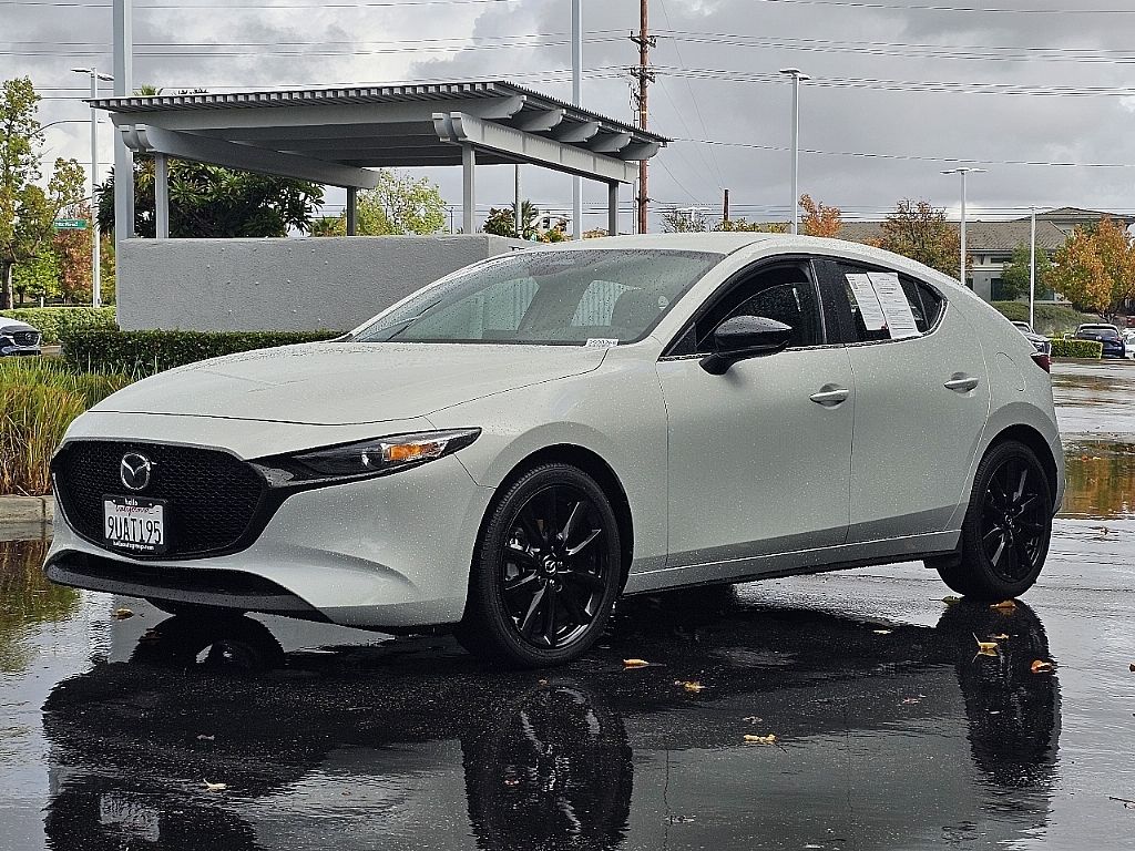 2025 Mazda Mazda3 2.5 Select Sport photo 4
