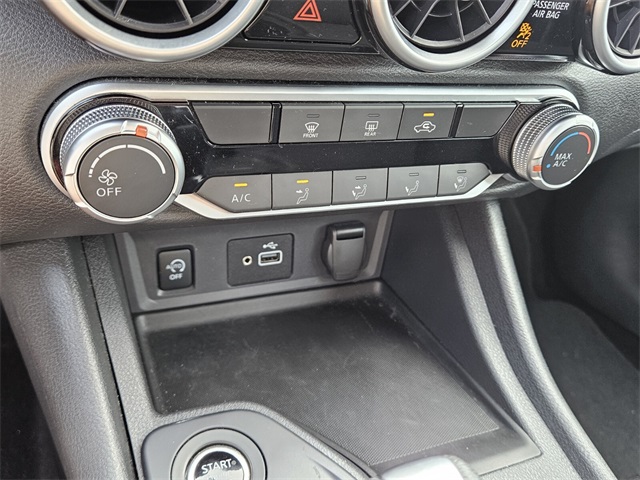 2024 Nissan Sentra S photo 17