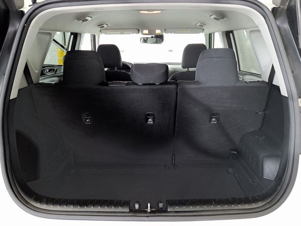 2023 Kia Soul LX photo 19