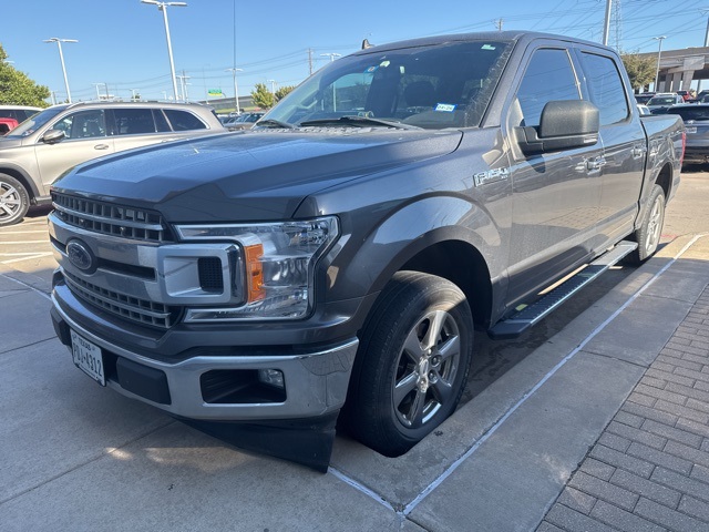 2020 Ford F-150 XLT photo 2