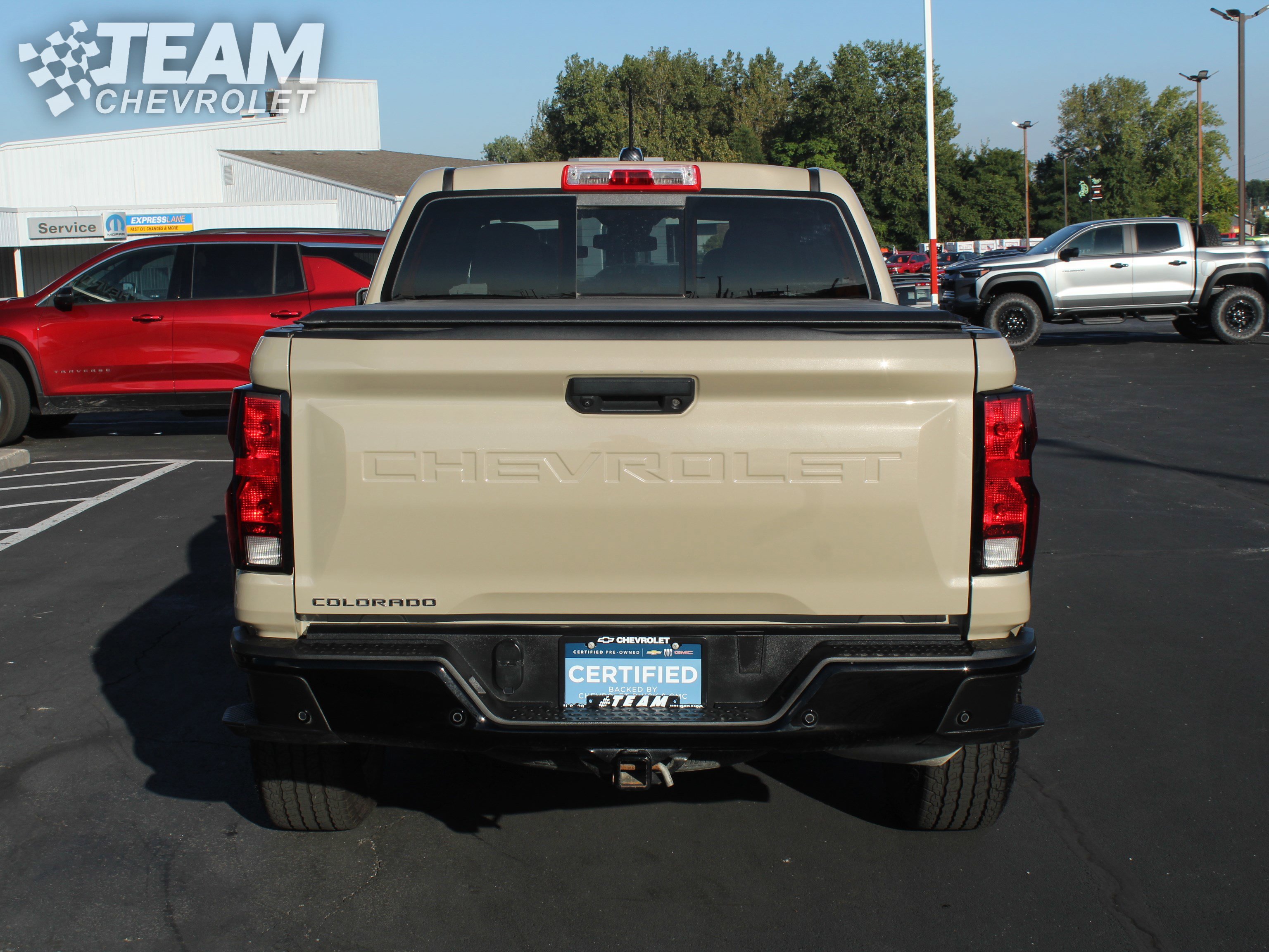 2024 Chevrolet Colorado Trail Boss photo 2