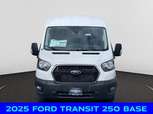 2025 Ford Transit photo 4