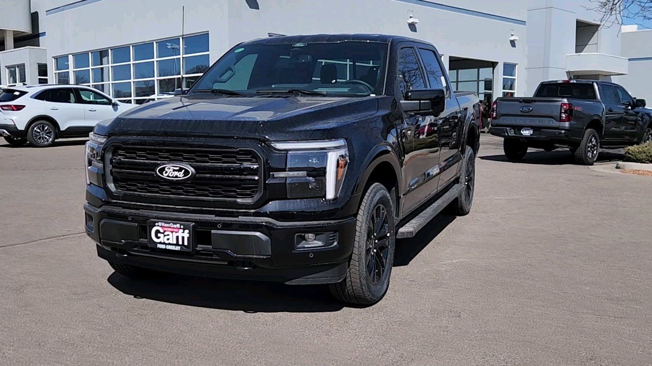 2025 Ford F-150 Lariat photo 3