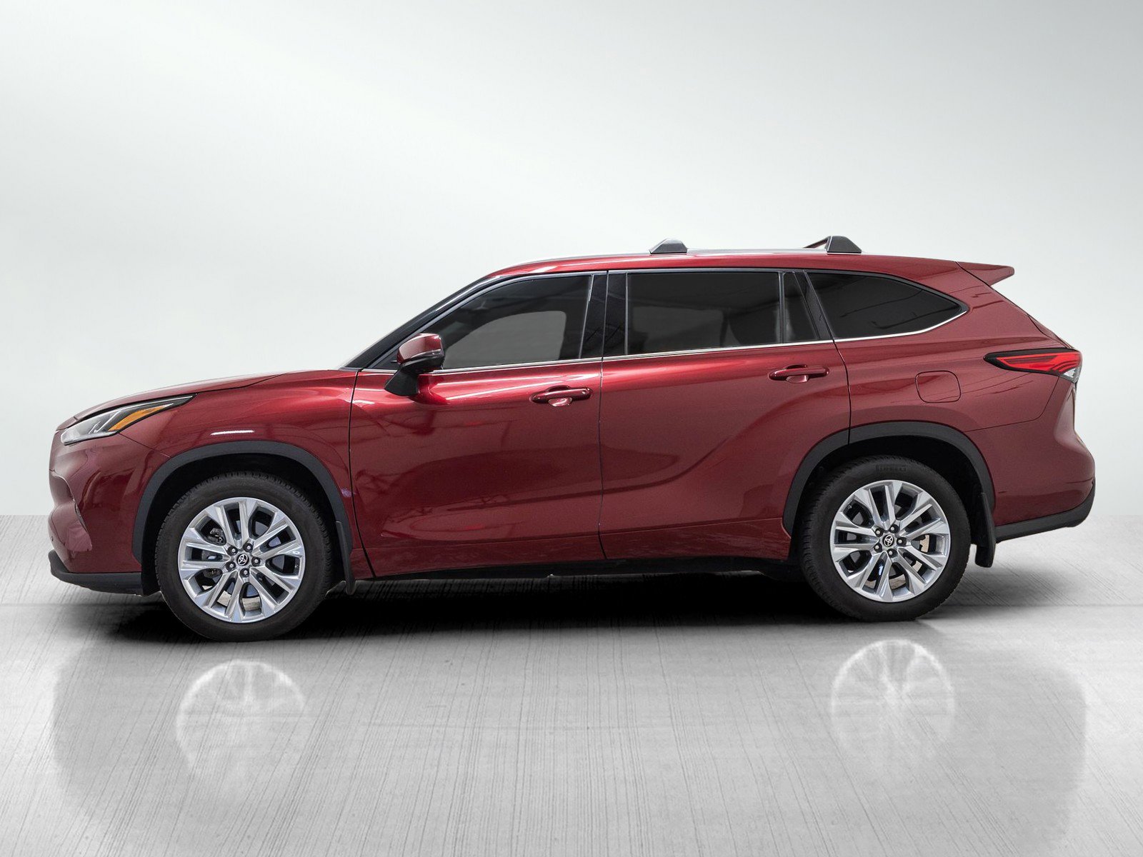 2021 Toyota Highlander Limited photo 3