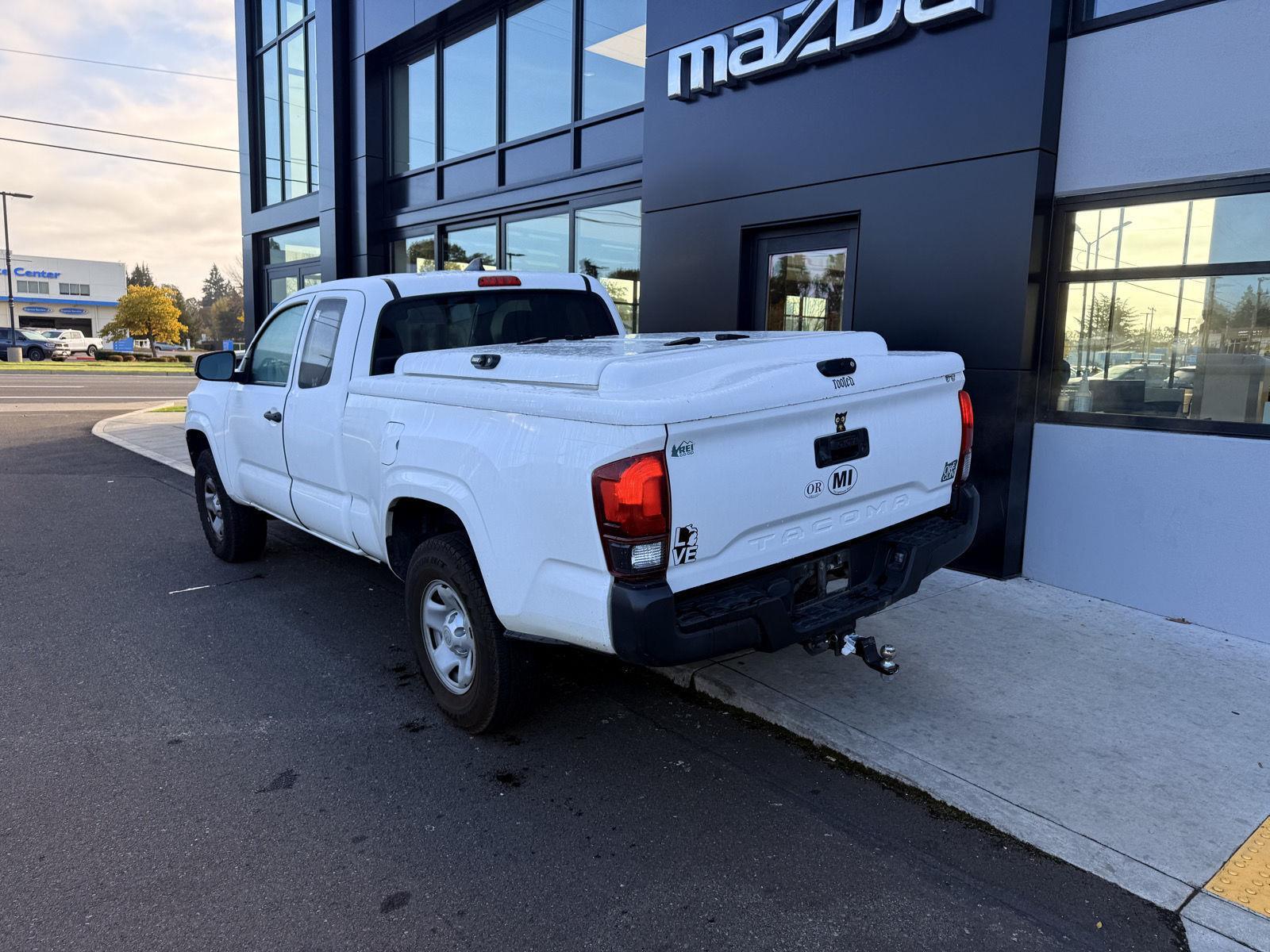 2019 Toyota Tacoma SR photo 2
