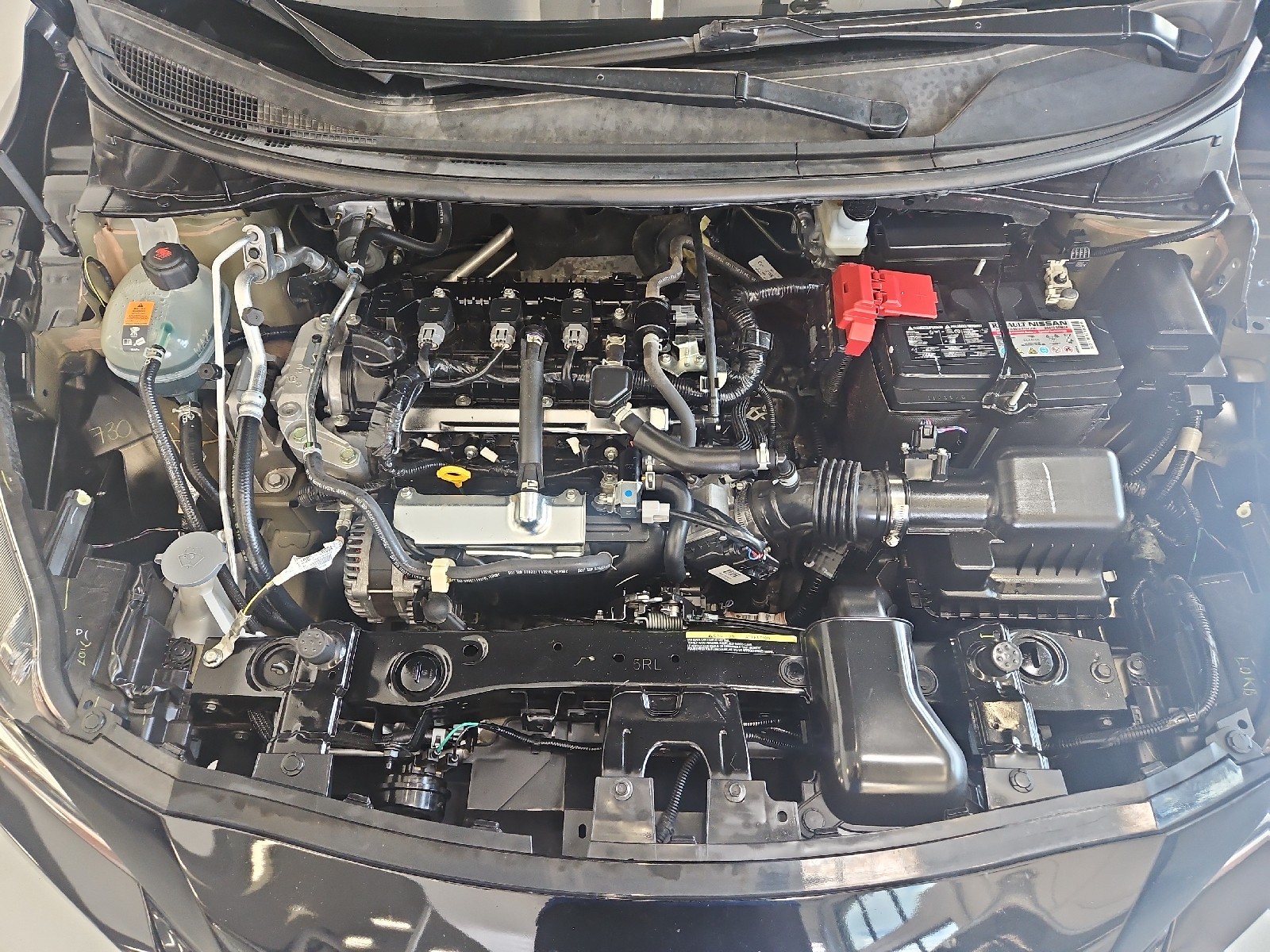 Used 2021 SUPER BLAC Nissan S image 1