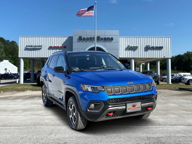 2022 Jeep Compass Trailhawk's photo