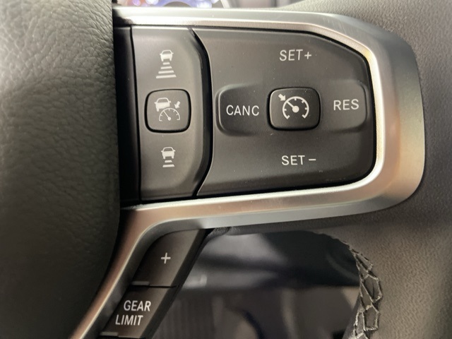 2025 Ram 2500 Big Horn photo 22