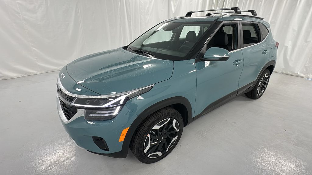 2026 Kia Seltos SX photo 7