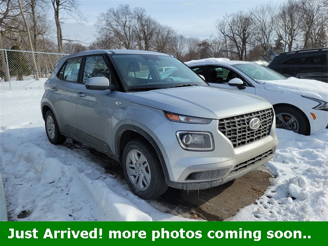 2023 Hyundai Venue SE