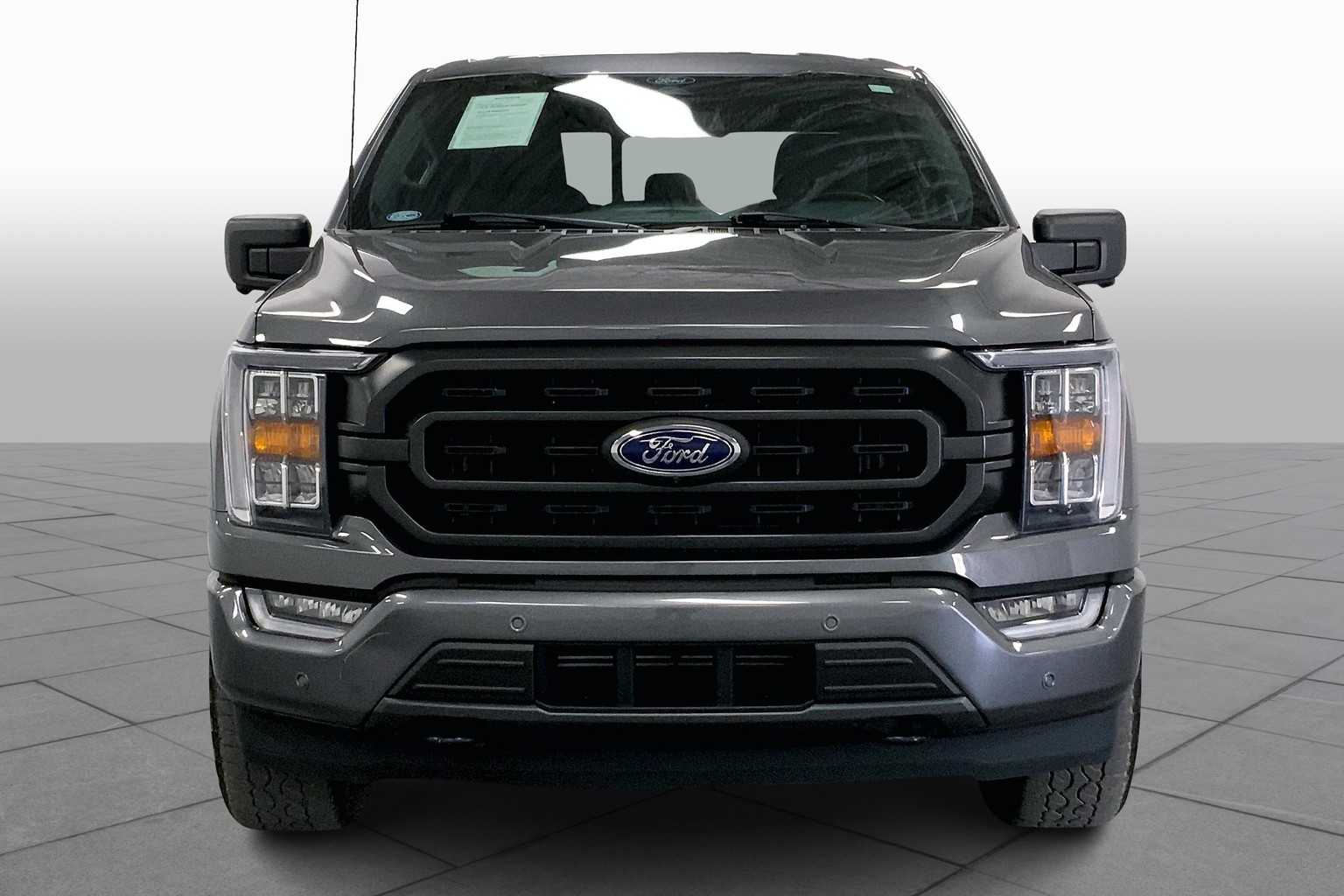 2022 Ford F-150 XLT photo 4