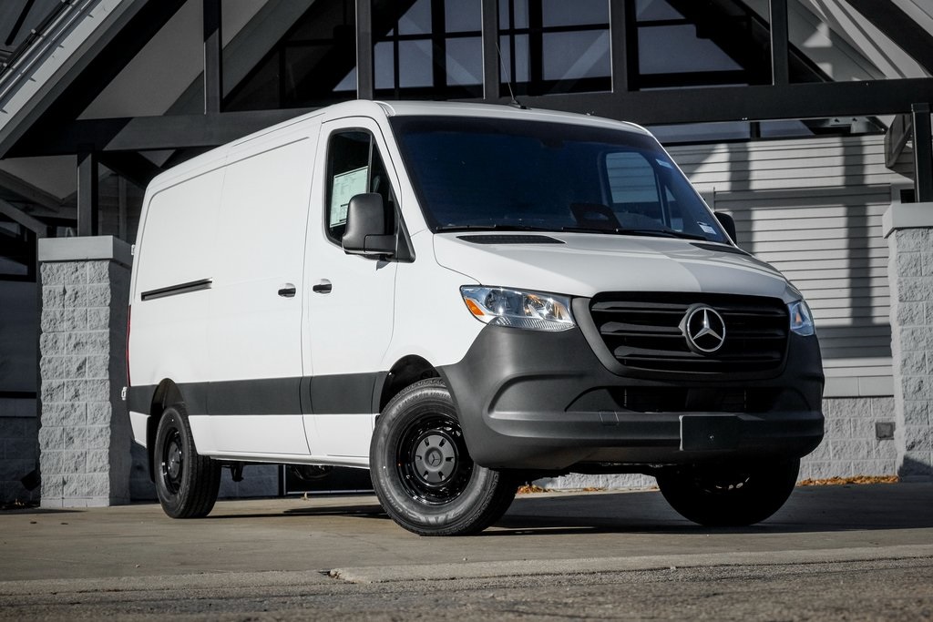 2026 Mercedes-Benz Sprinter Cargo Van Base's photo