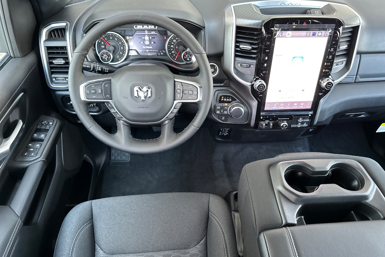 2025 Ram 1500 Big Horn Lone Star photo 14