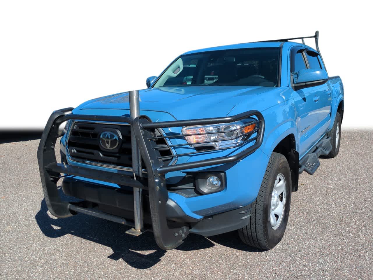 2019 Toyota Tacoma SR5's photo