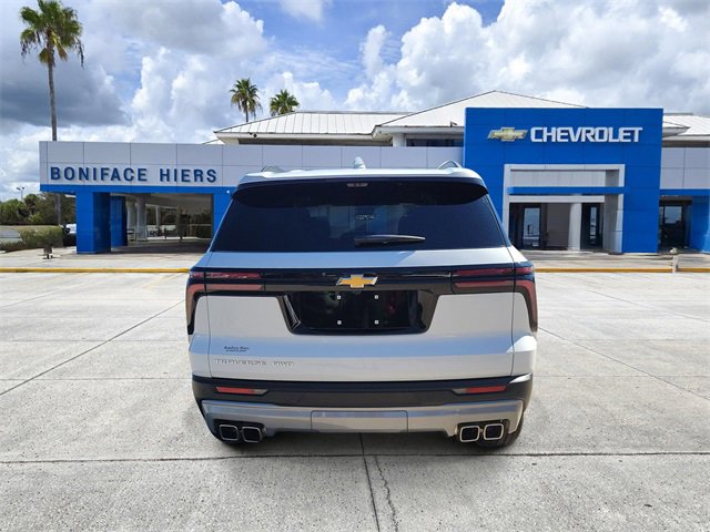 2026 Chevrolet Traverse photo 3