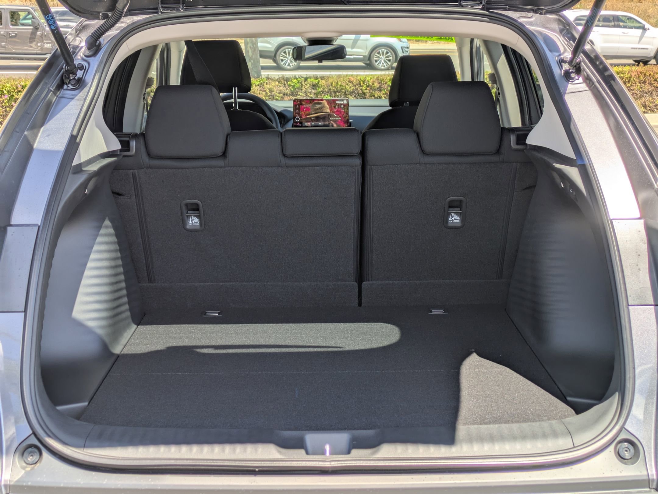 2026 Honda HR-V LX photo 18