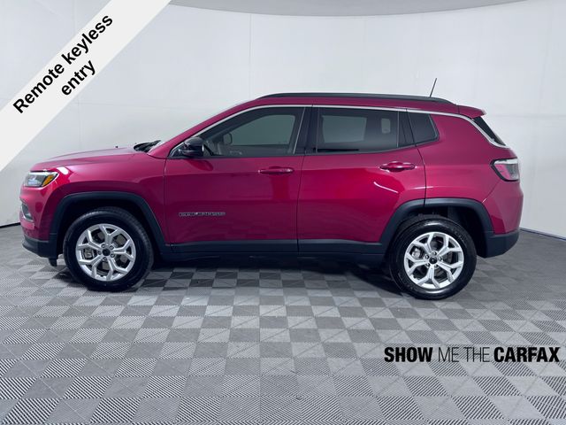 2025 Jeep Compass Latitude photo 5