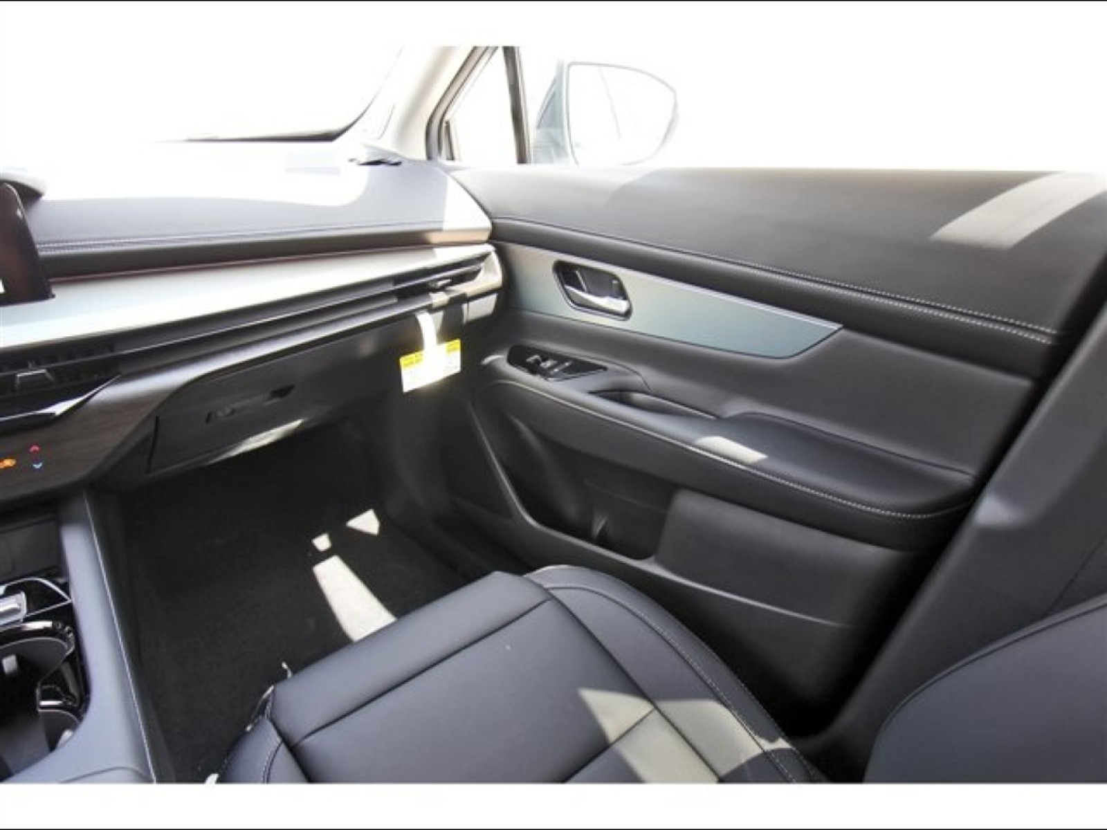 2025 Nissan Murano SL - 8