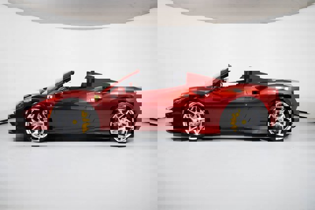 2023 Ferrari F8 Spider photo 3