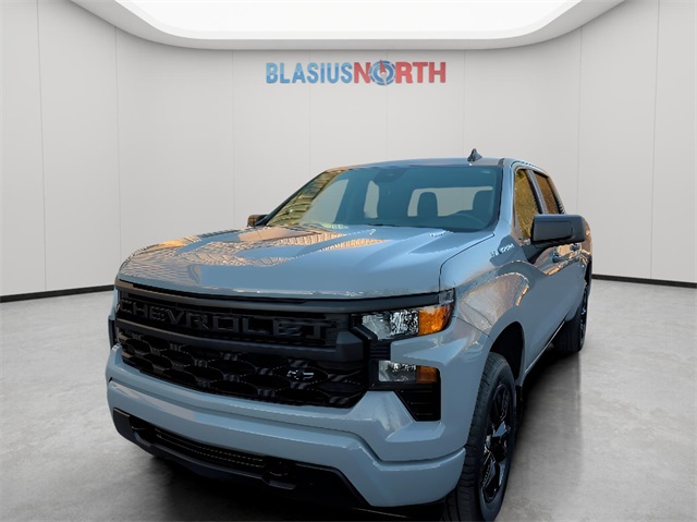 2025 Chevrolet Silverado 1500 Custom's photo