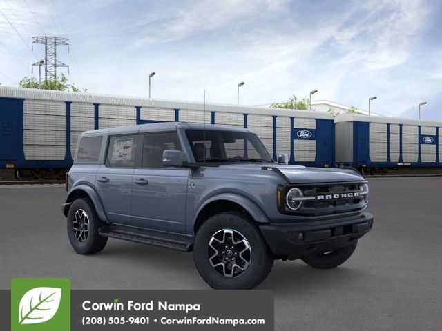 2025 Ford Bronco 4-Door Outer Banks's photo