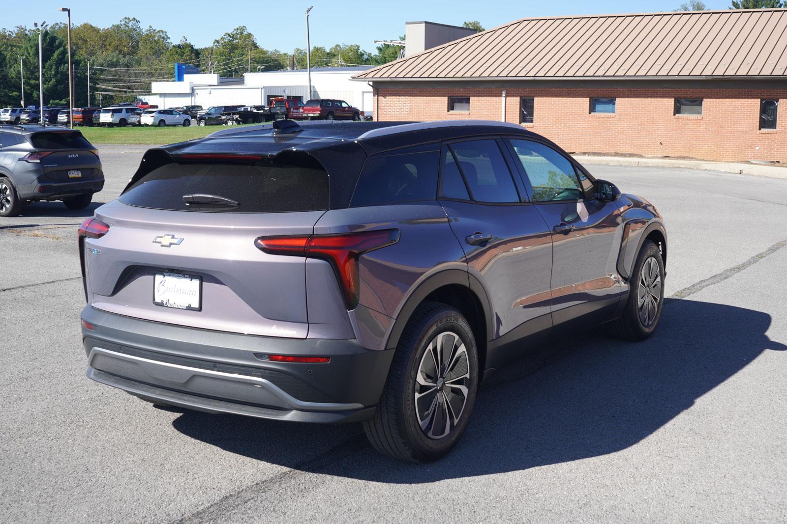 2026 Chevrolet Blazer EV photo 3