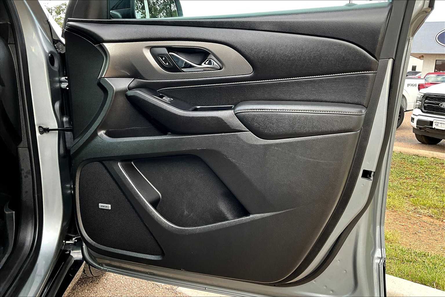 2023 Chevrolet Traverse Premier photo 17