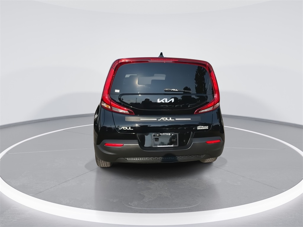 2022 Kia Soul LX photo 7