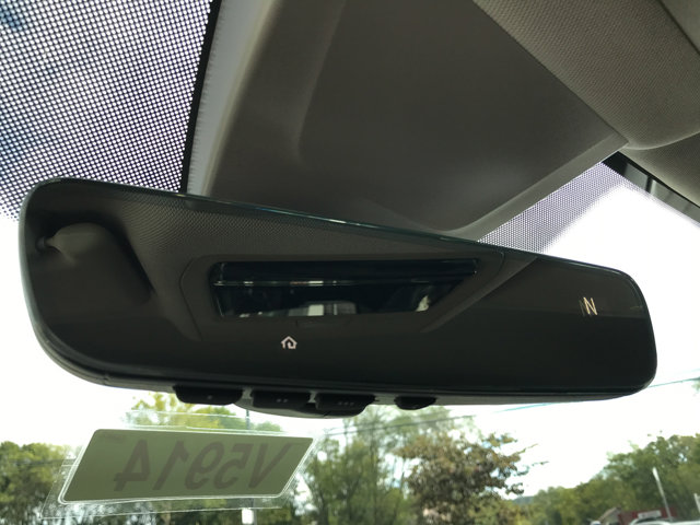 2026 Volkswagen Atlas SE Technology photo 16