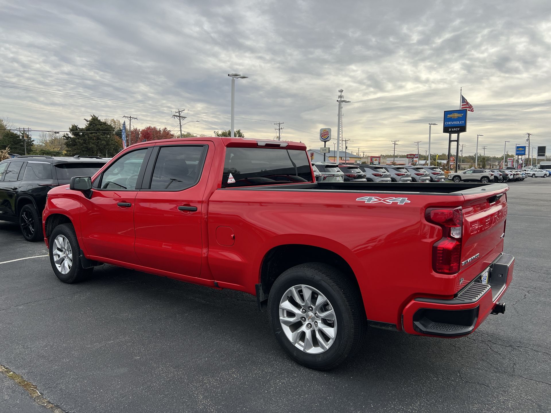 2025 Chevrolet Silverado 1500 Custom photo 3