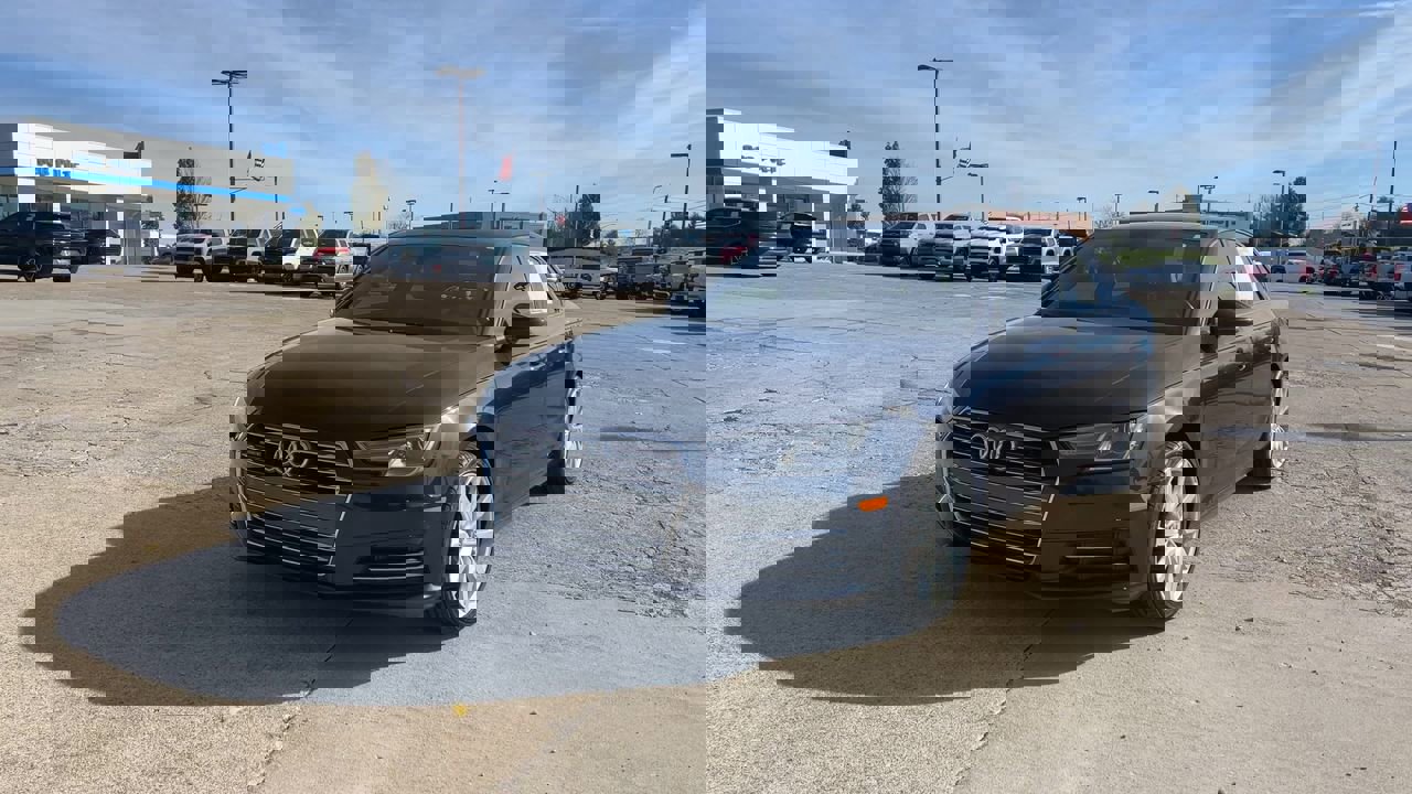 2017 Audi A4 Quattro Premium photo 4