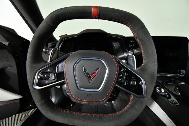 2023 Chevrolet Corvette Stingray 3LT photo 2