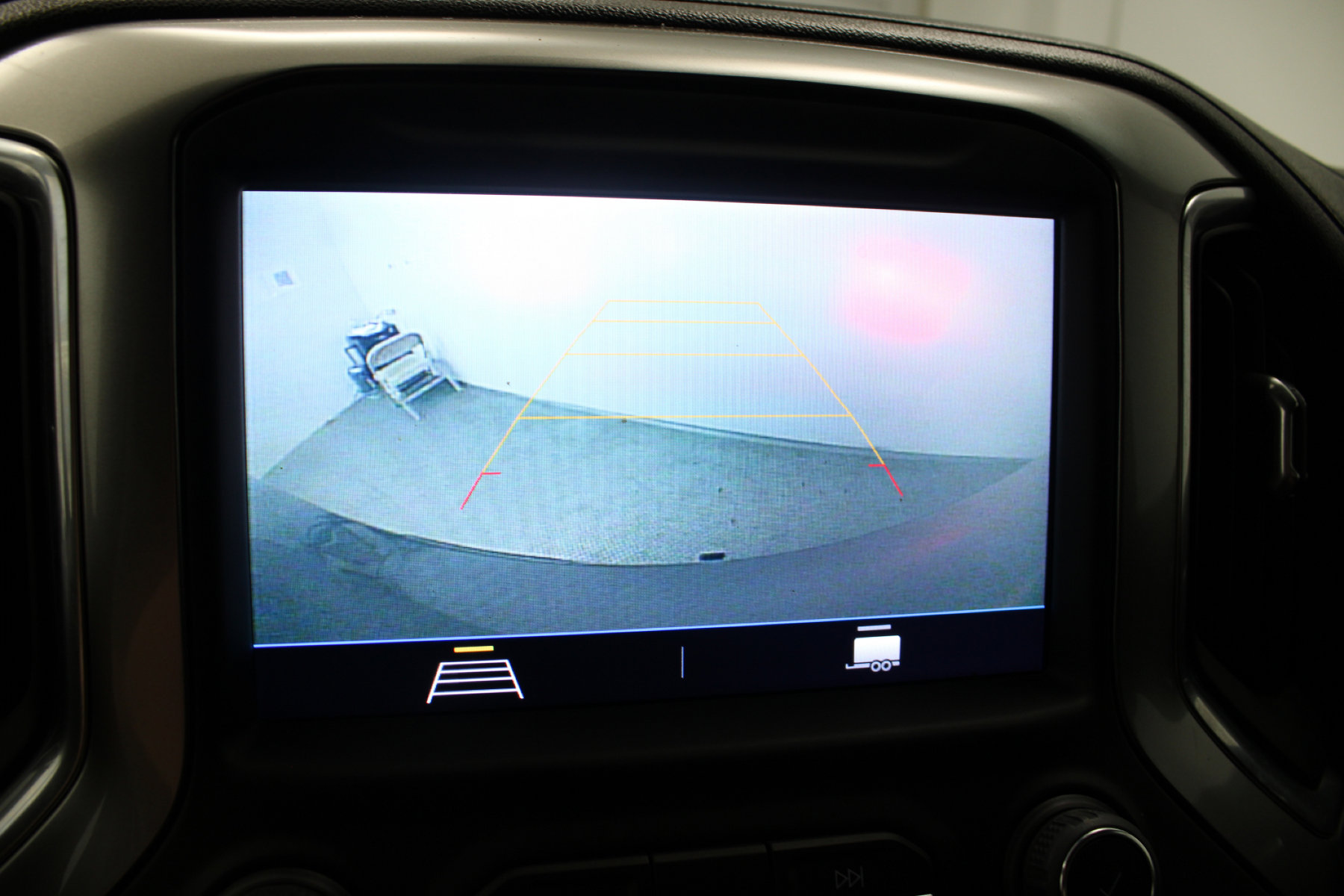 2022 Chevrolet Silverado 1500 photo 3