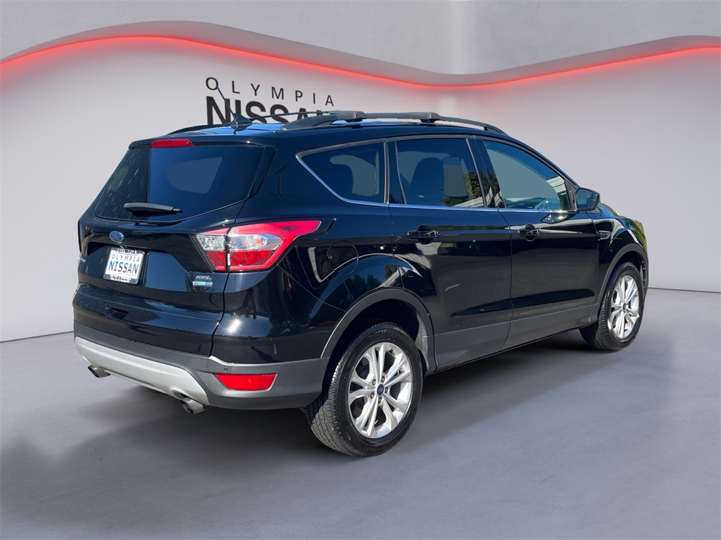 2018 Ford Escape SEL photo 5