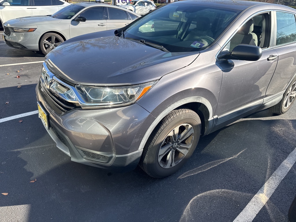 2017 Honda CR-V LX's photo