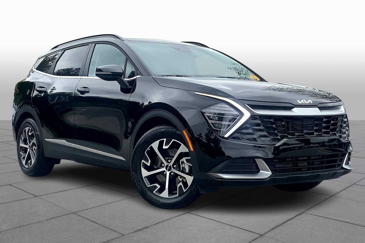 2025 Kia Sportage EX photo 2
