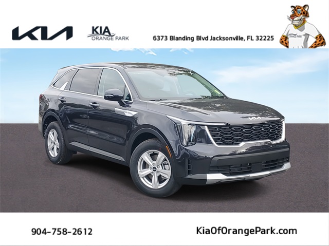 2026 Kia Sorento LX's photo