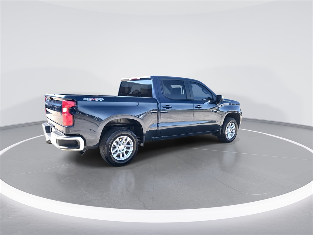 2022 Chevrolet Silverado 1500 LT photo 8