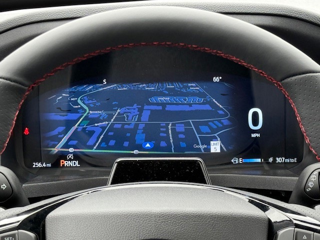 2025 Ford Explorer ST-Line photo 32