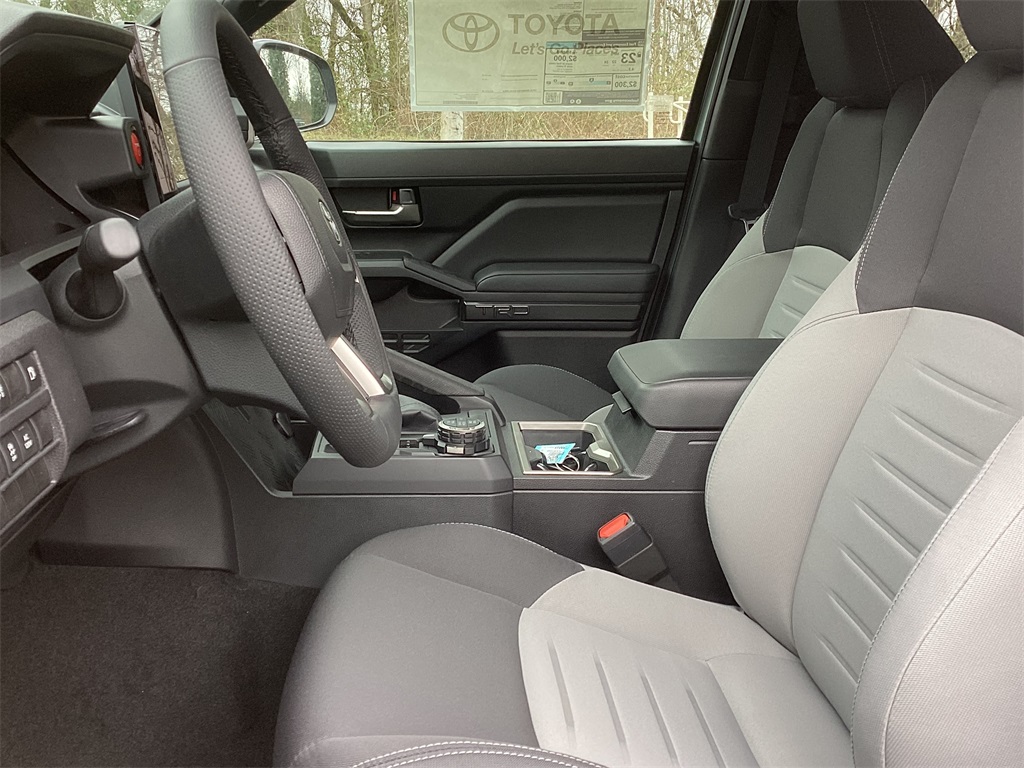 2025 Toyota Tacoma TRD Off-Road 4x4 Double Cab photo 2