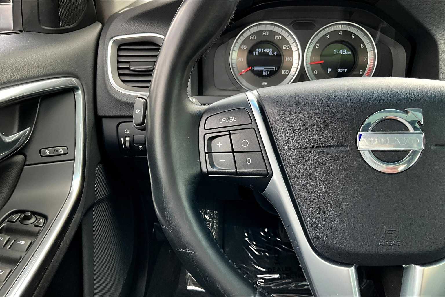 2013 Volvo S60 T5 Premier photo 21