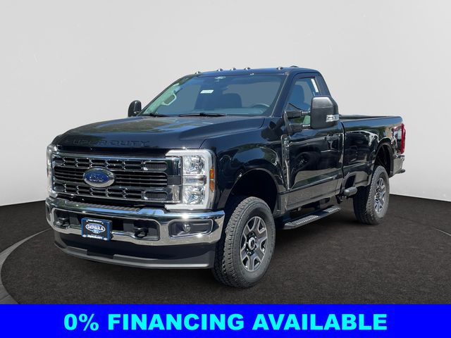 2025 Ford F-350 Super Duty XLT's photo